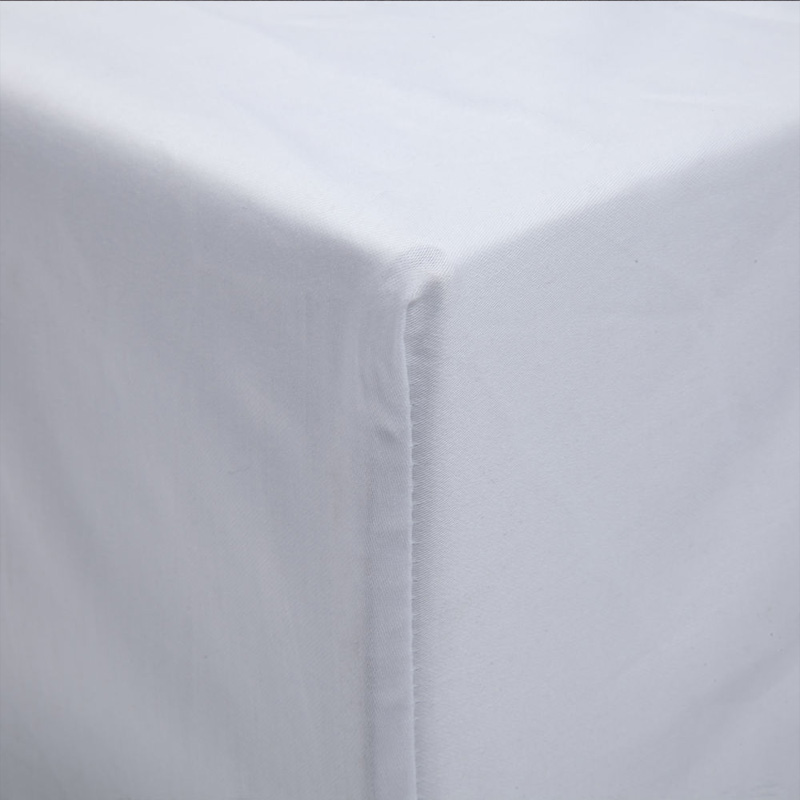 kosta-drapålakan-satin-vit